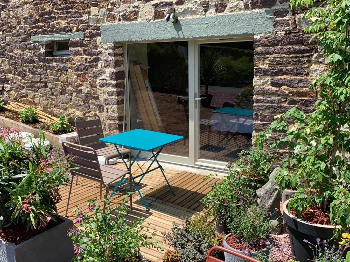 La Maison Des Legendes Paimpont Exterior foto